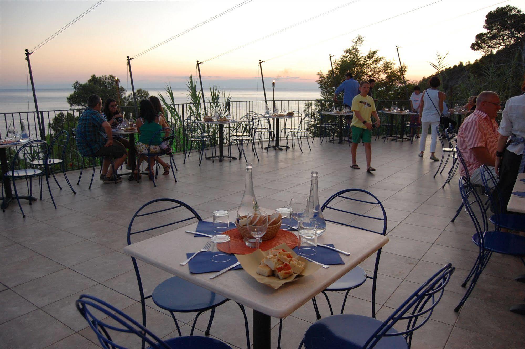 Resort La Francesca 4*